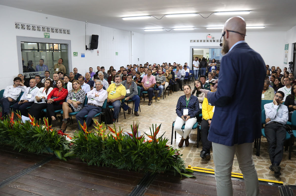 Stefan Junestrand delivering Key Note Speech about Smart Cities at SENA Medellín Colombia, October 2018
